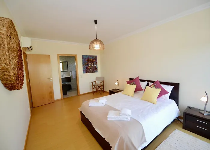 Vela - In Complex Near The São Martinho do Porto